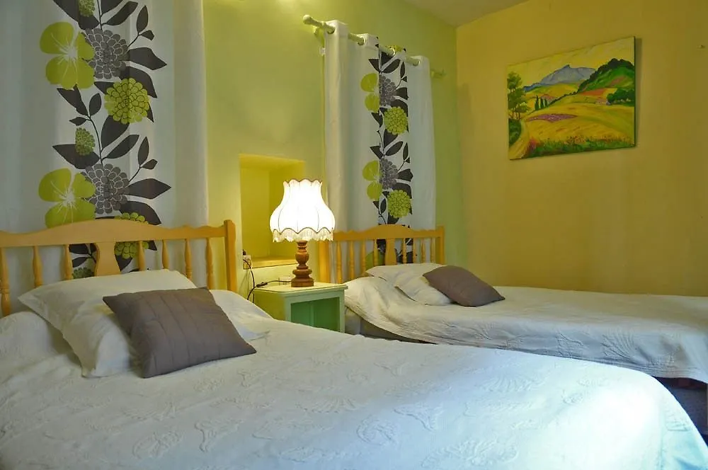 Hotel Saint Florent Orange  Francie