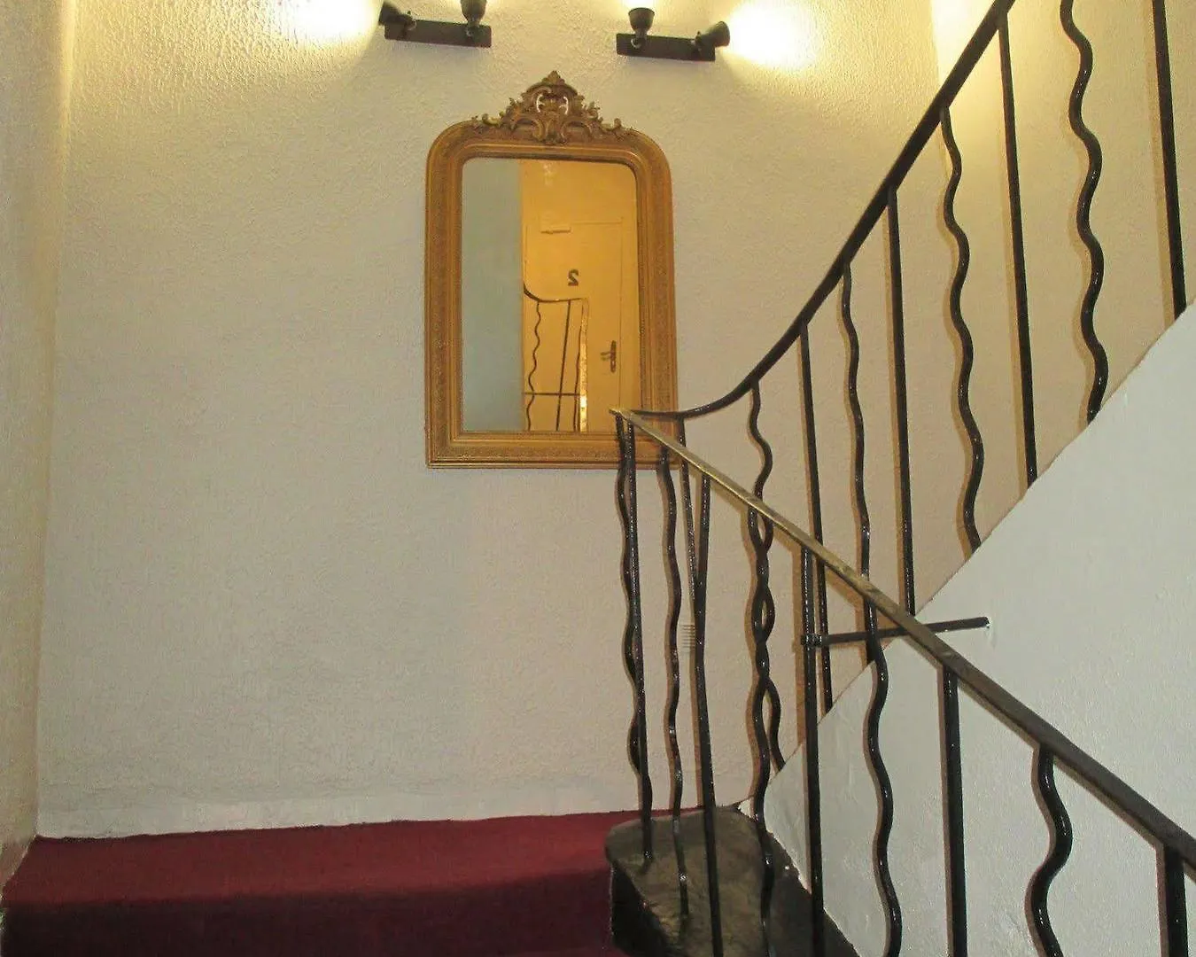 Hotel Saint Florent Orange