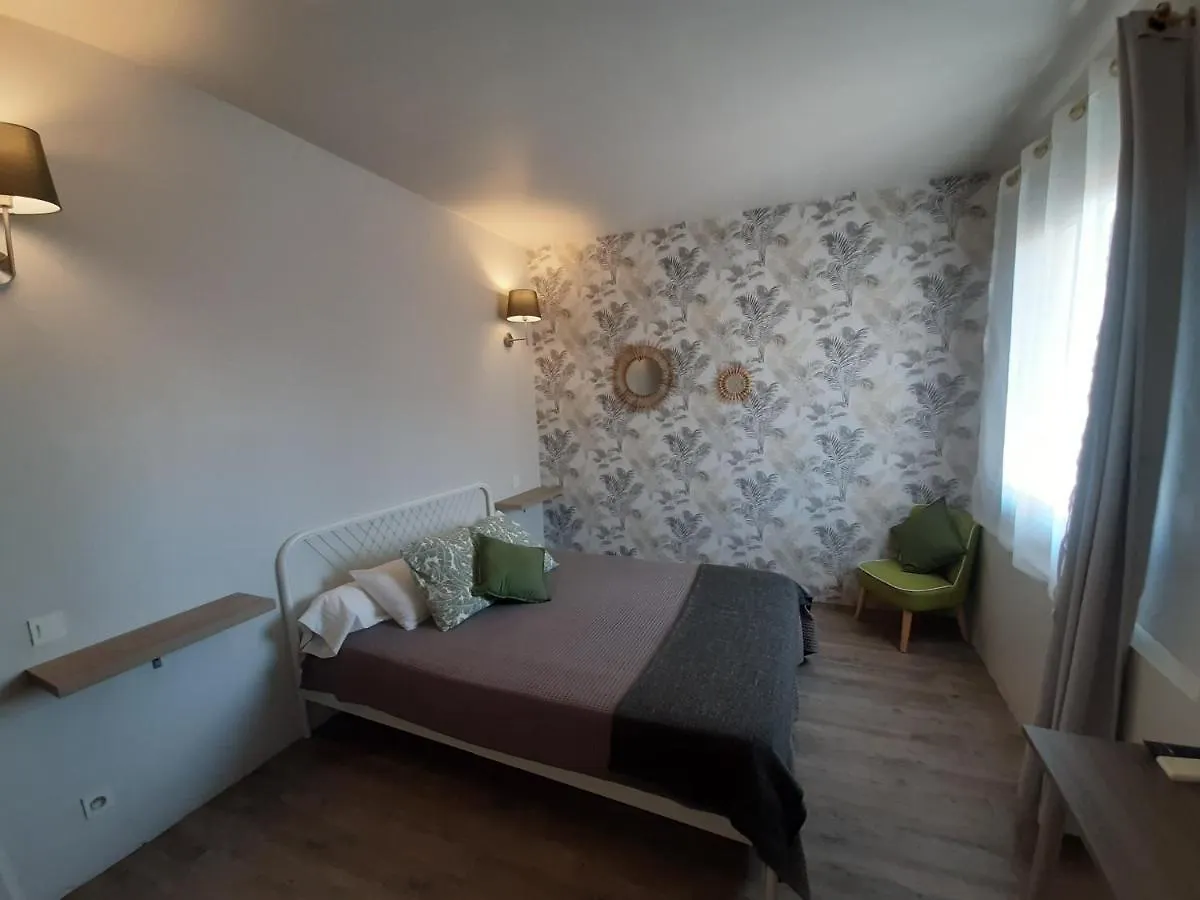 Hotel Saint Florent Orange  2*, Orange (Vaucluse)