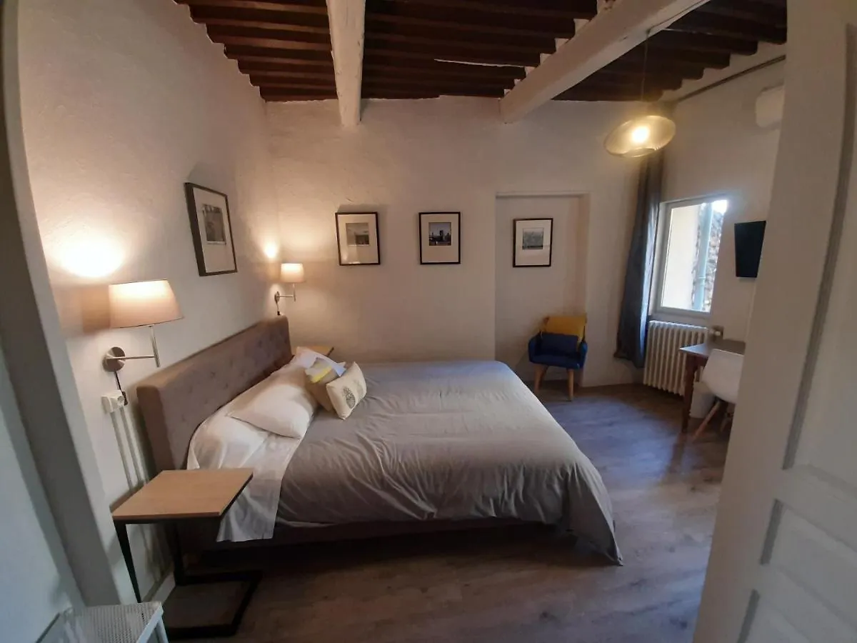 Hotel Saint Florent Orange